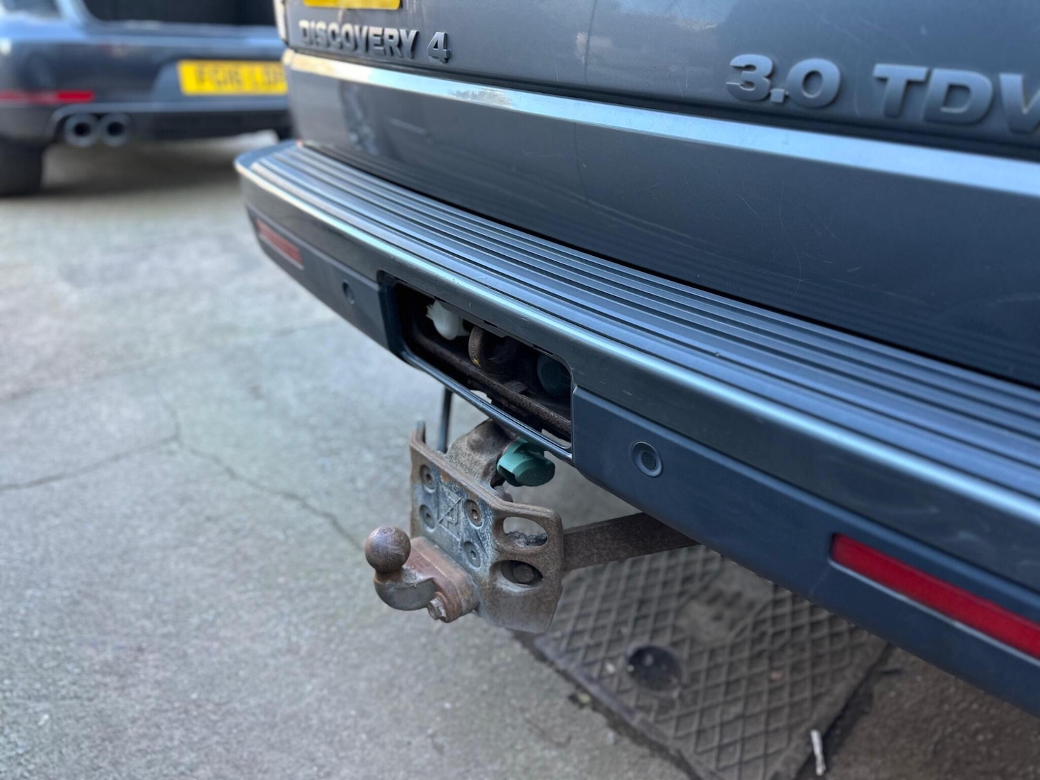 Used Land Rover Discovery 2010 for sale - 77939352: Photo 9