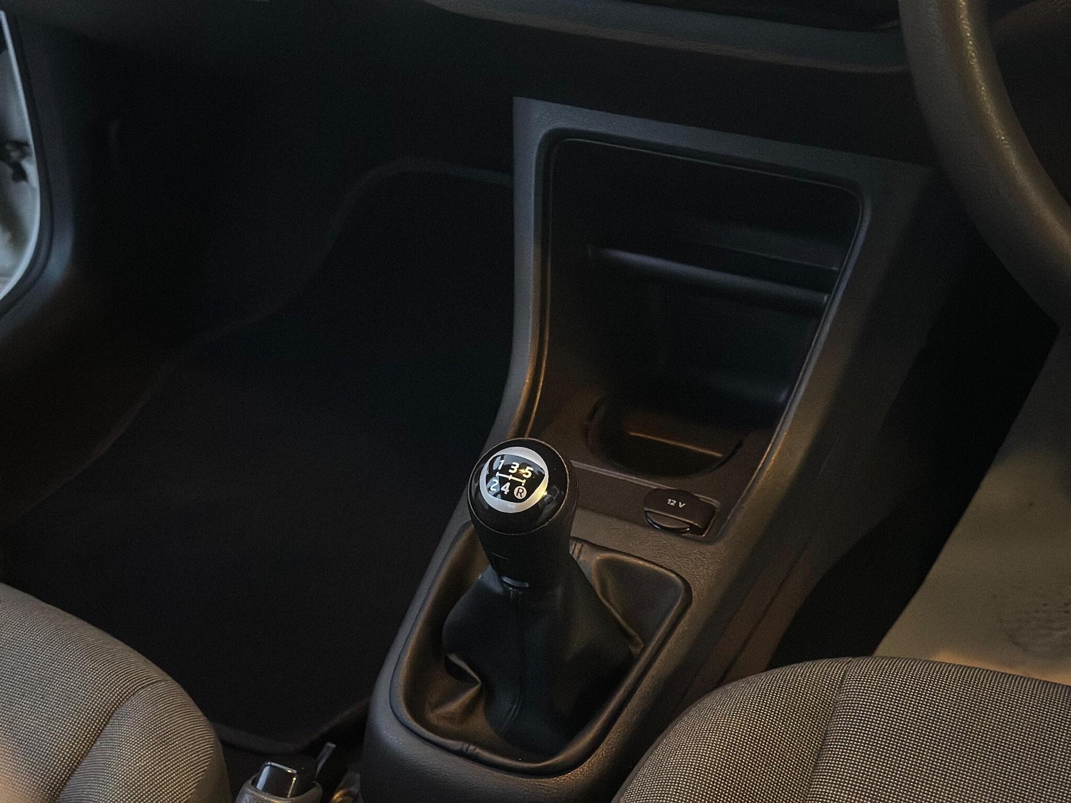 Used Volkswagen up! 2014 for sale - 77163385: Photo 15