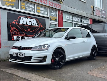 Used Volkswagen Golf 2016 for sale - 78127622: Photo