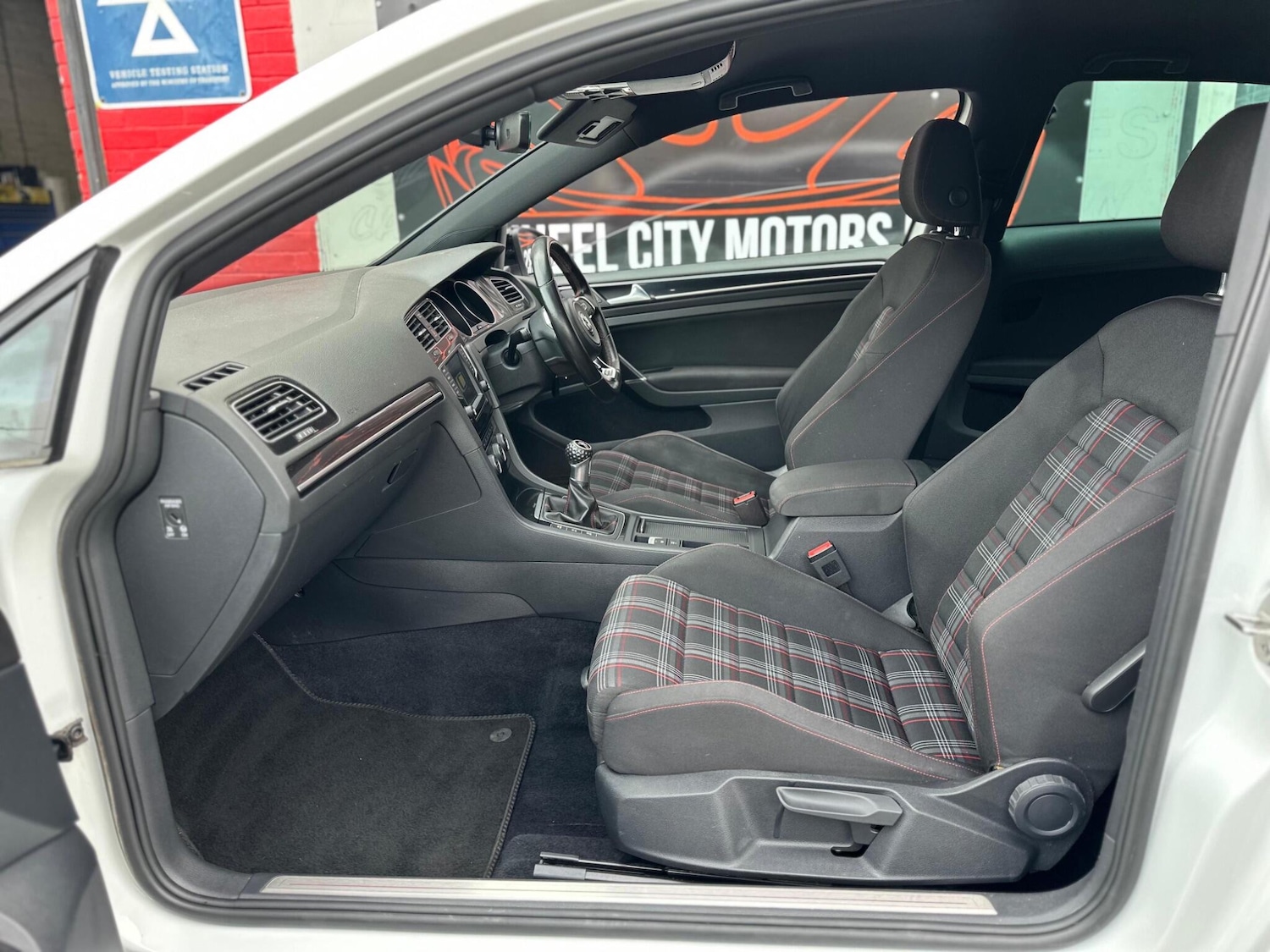 Used Volkswagen Golf for sale - 78127622: Photo 23