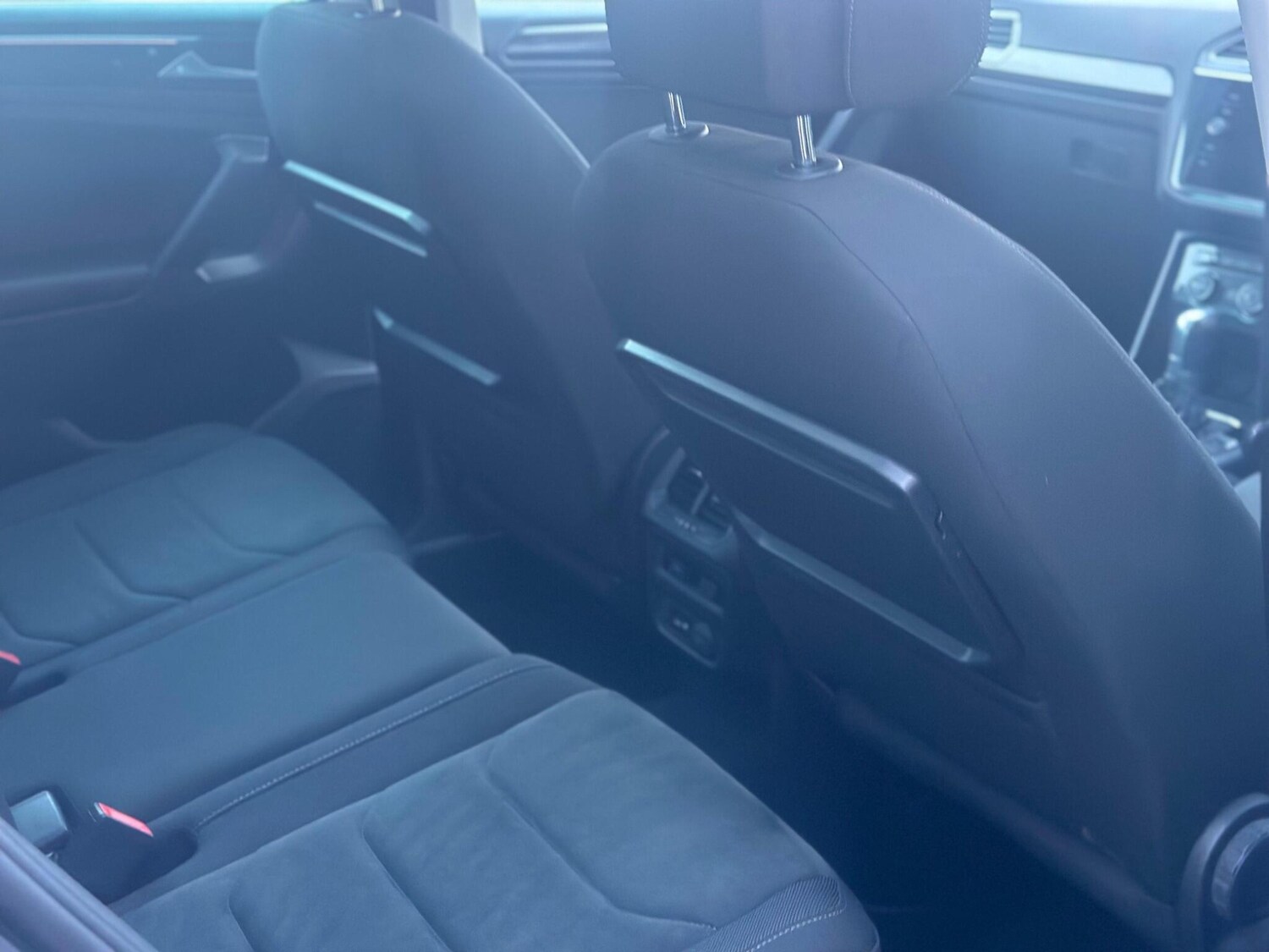 Used Volkswagen Tiguan 2018 for sale - 76388408: Photo 15