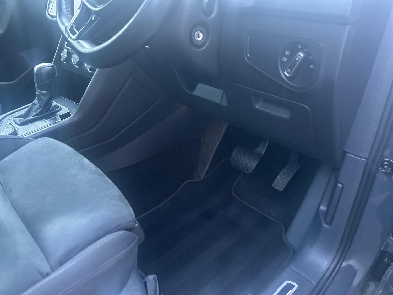 Used Volkswagen Tiguan 2018 for sale - 76388408: Photo 31