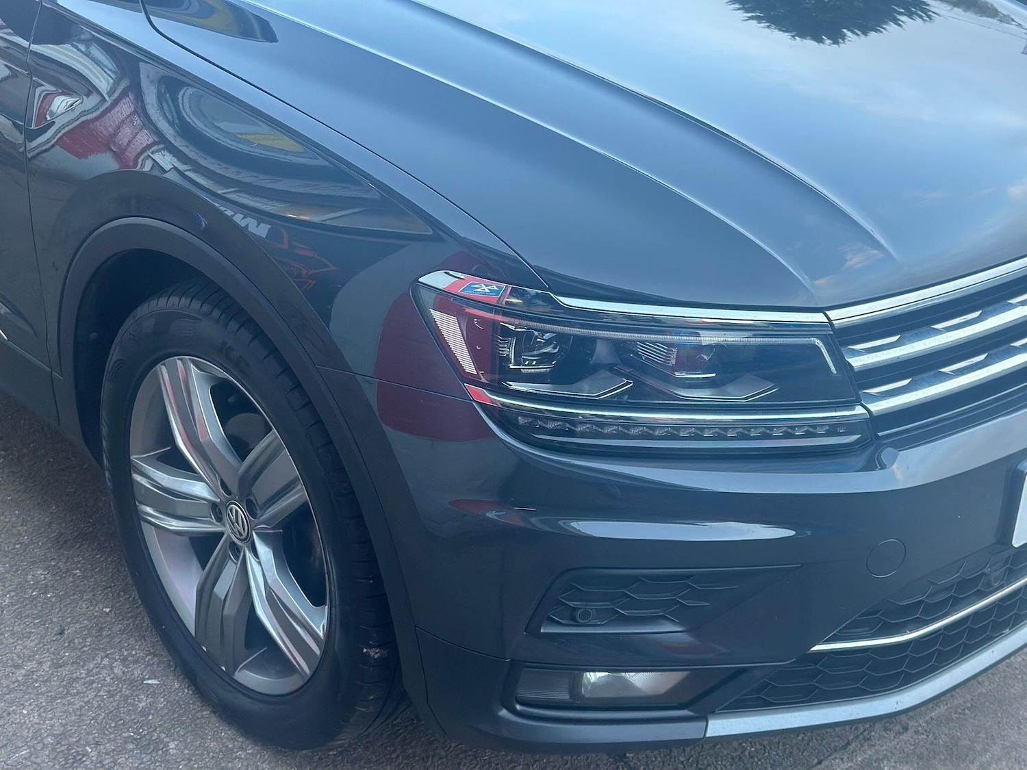 Used Volkswagen Tiguan 2018 for sale - 76388408: Photo 6