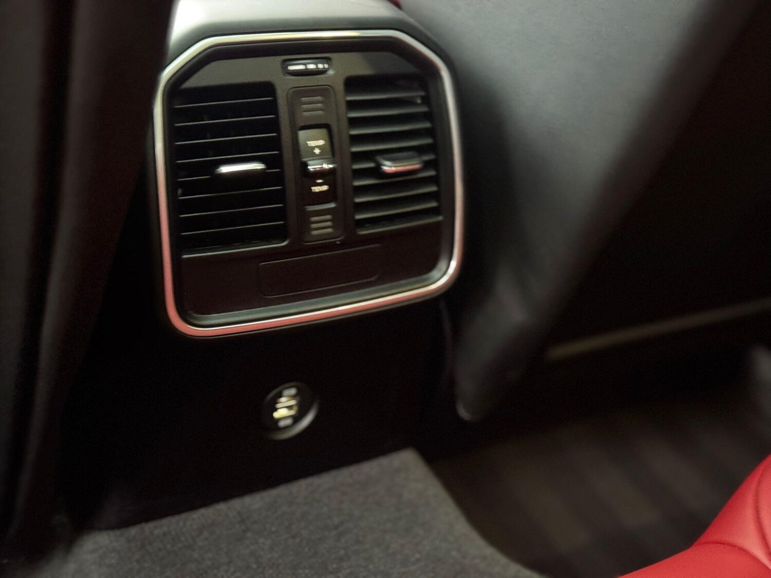 Used Porsche Macan for sale - 77586978: Photo 32