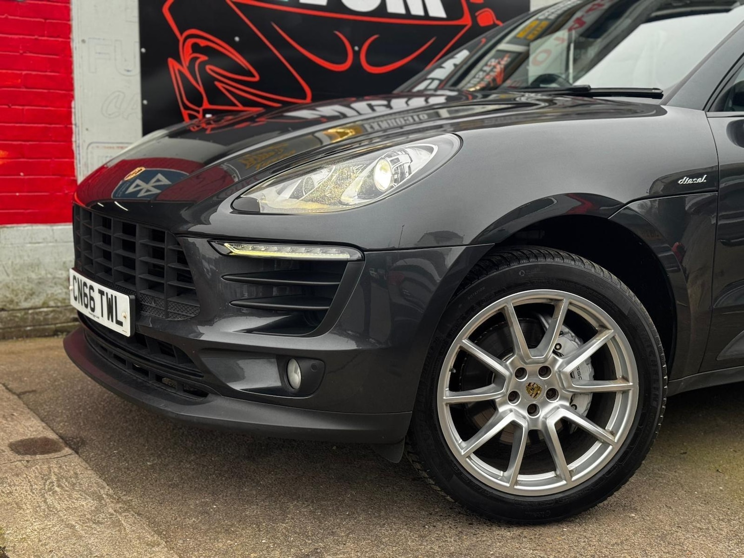 Used Porsche Macan for sale - 77586978: Photo 5