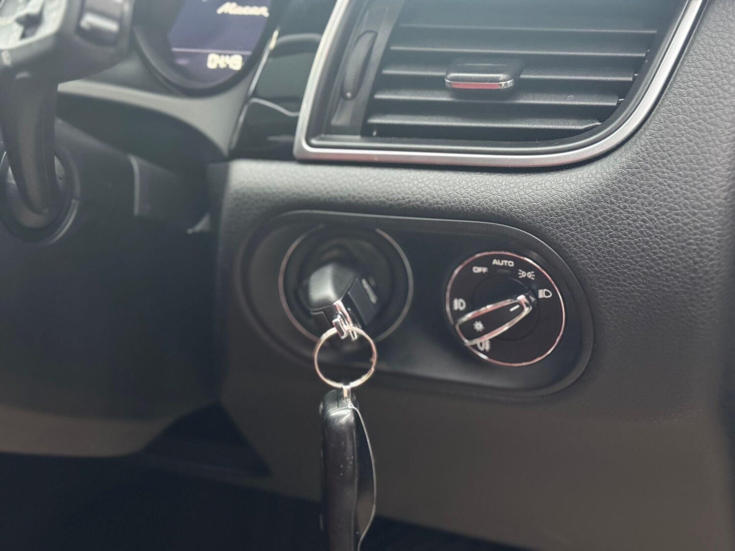 Used Porsche Macan for sale - 77586978: Photo 52