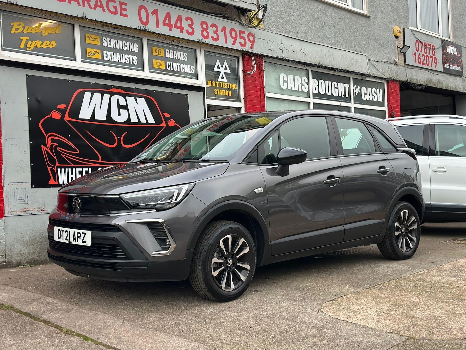 Used Vauxhall Crossland 2021 for sale - 76238821: Photo 1