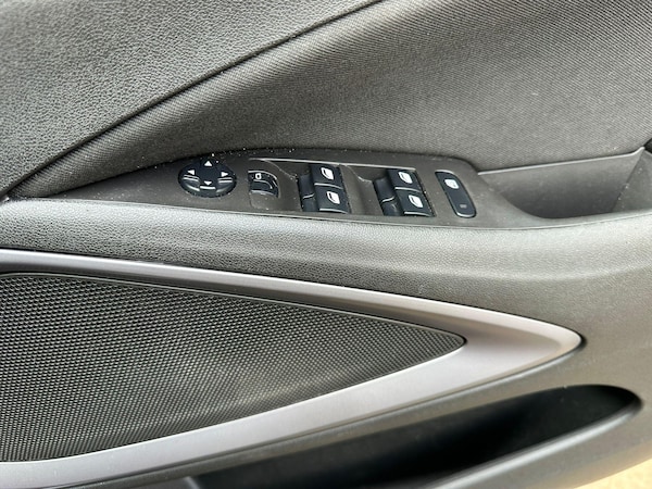 Used Vauxhall Crossland 2021 for sale - 76238821: Photo 11