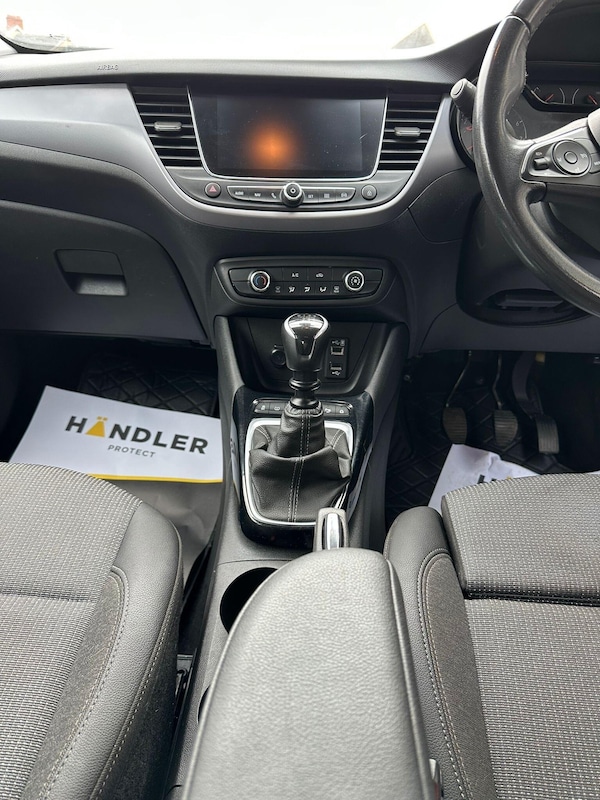 Used Vauxhall Crossland 2021 for sale - 76238821: Photo 4