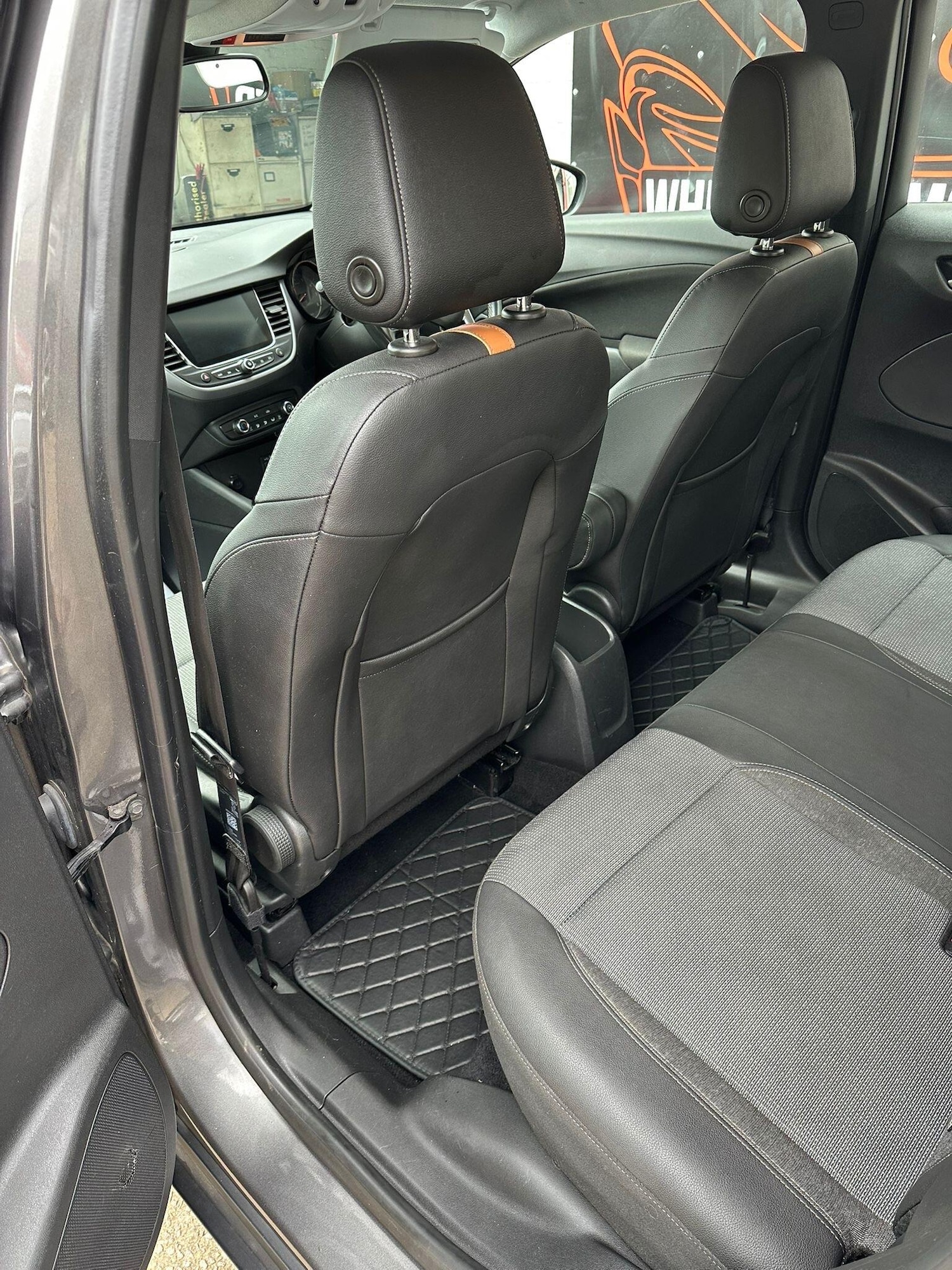 Used Vauxhall Crossland 2021 for sale - 76238821: Photo 8