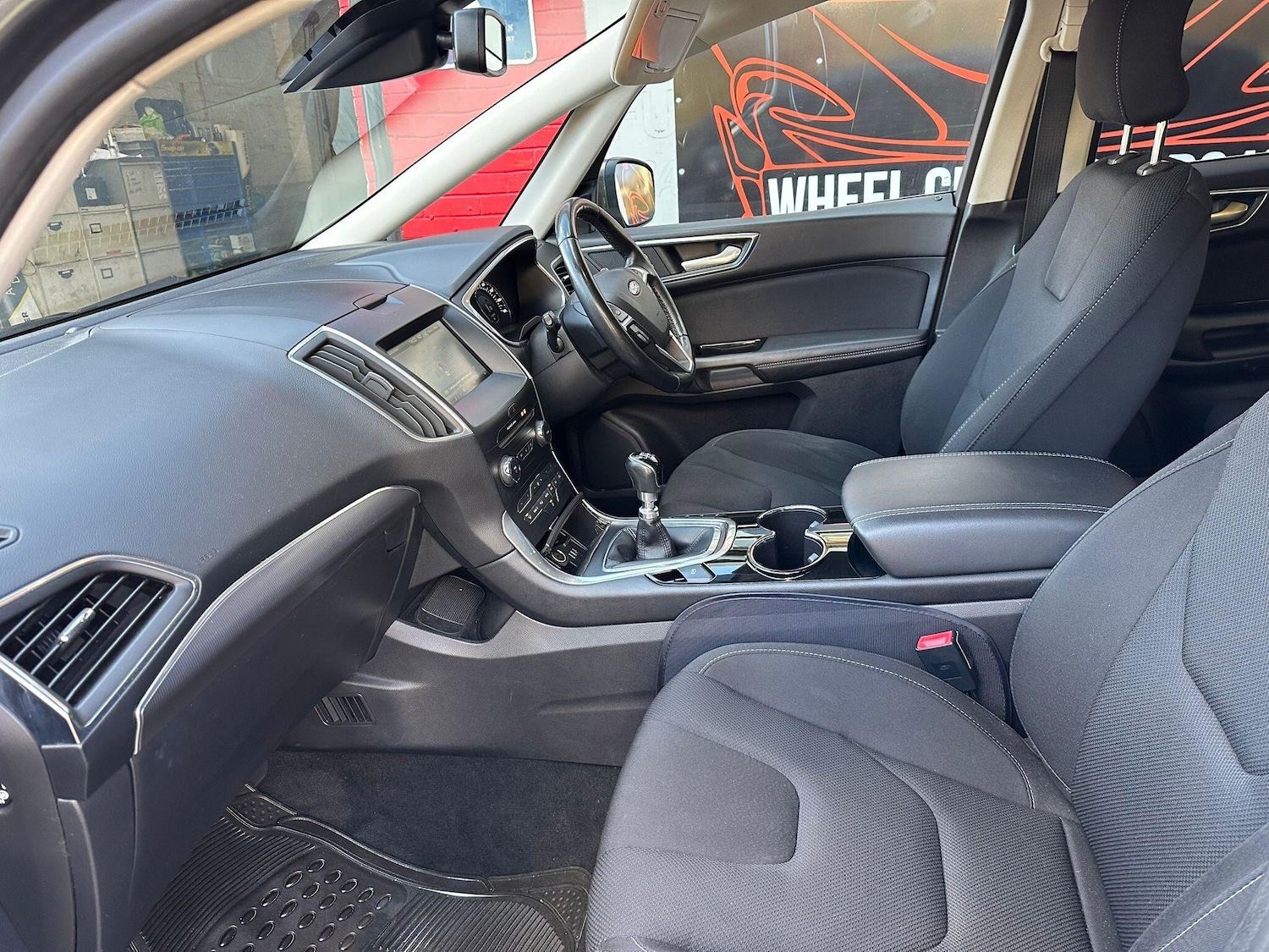 Used Ford S-Max 2016 for sale - 76634128: Photo 24