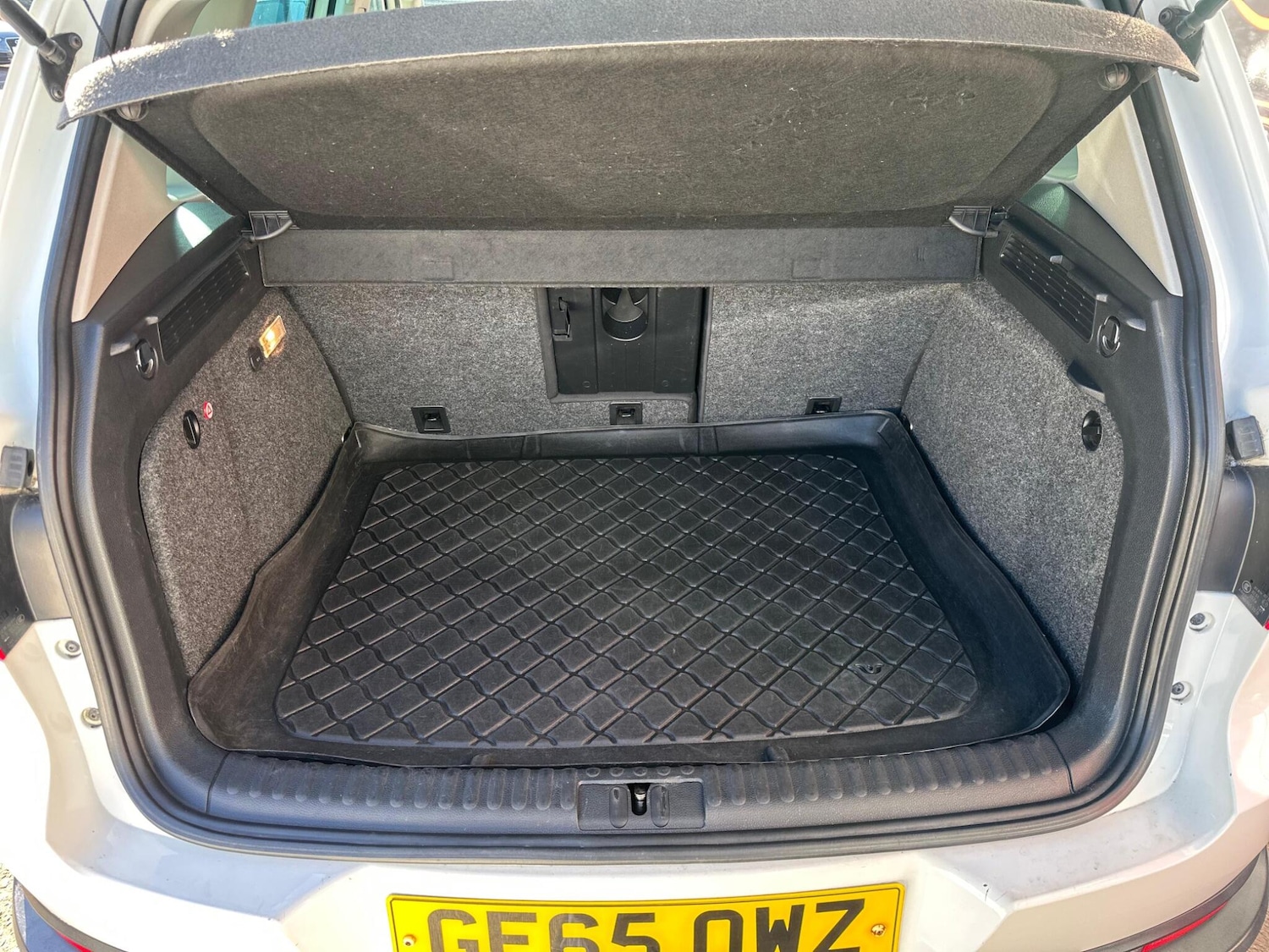 Used Volkswagen Tiguan for sale - 76997545: Photo 11