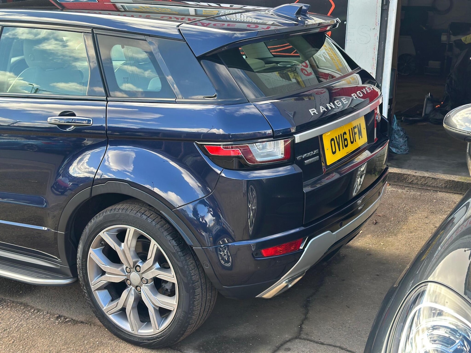 Used Land Rover Range Rover Evoque 2016 for sale - 77709696: Photo 6