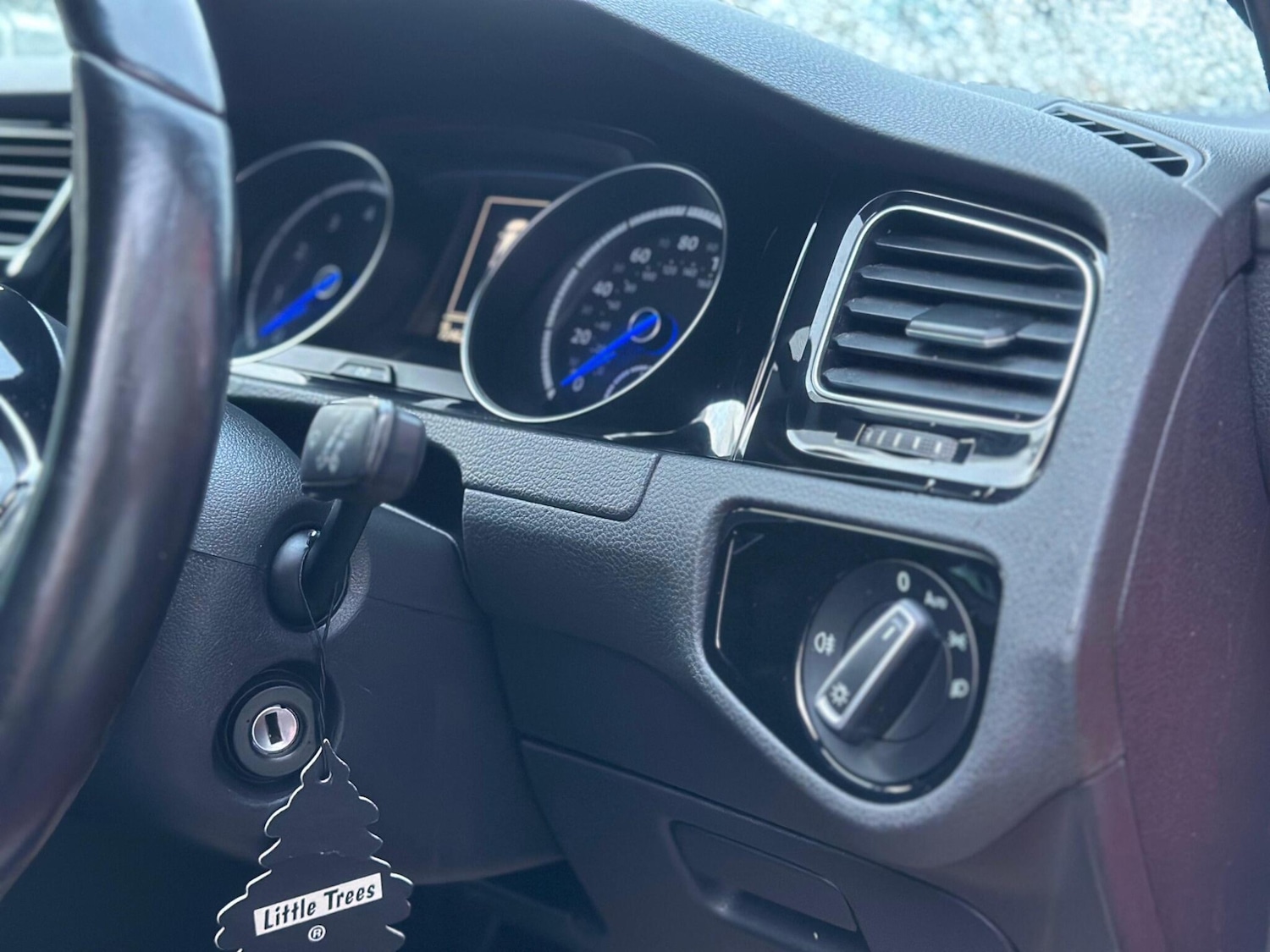 Used Volkswagen Golf 2015 for sale - 77163647: Photo 22