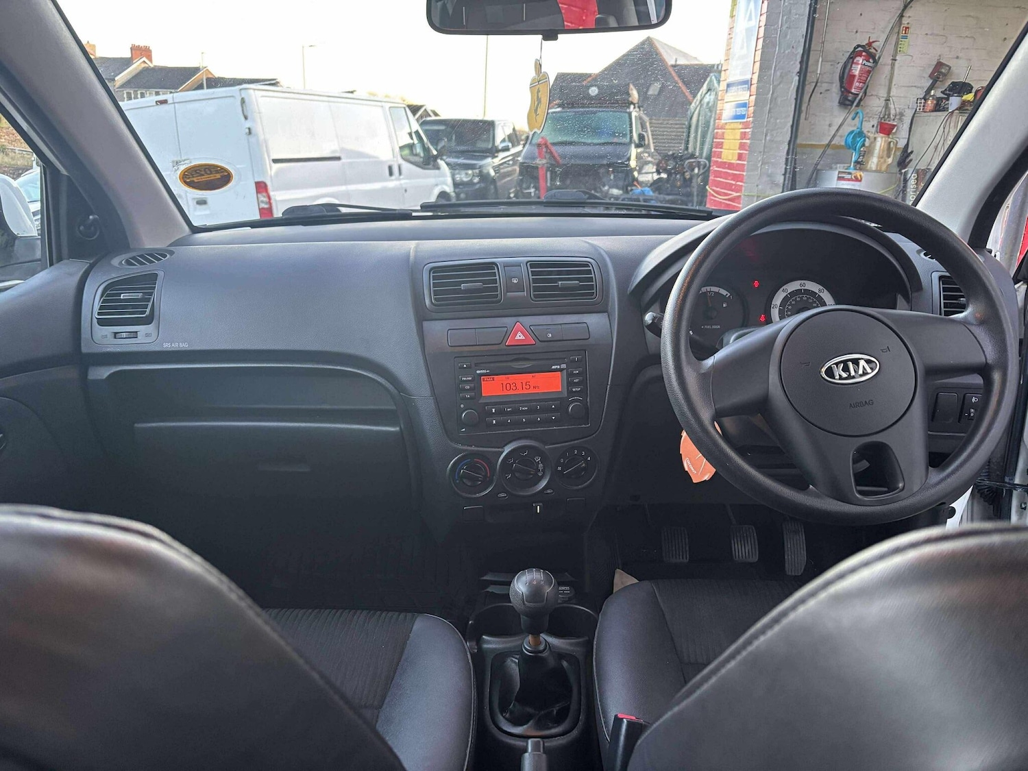 Used Kia Picanto 2010 for sale - 76633979: Photo 15