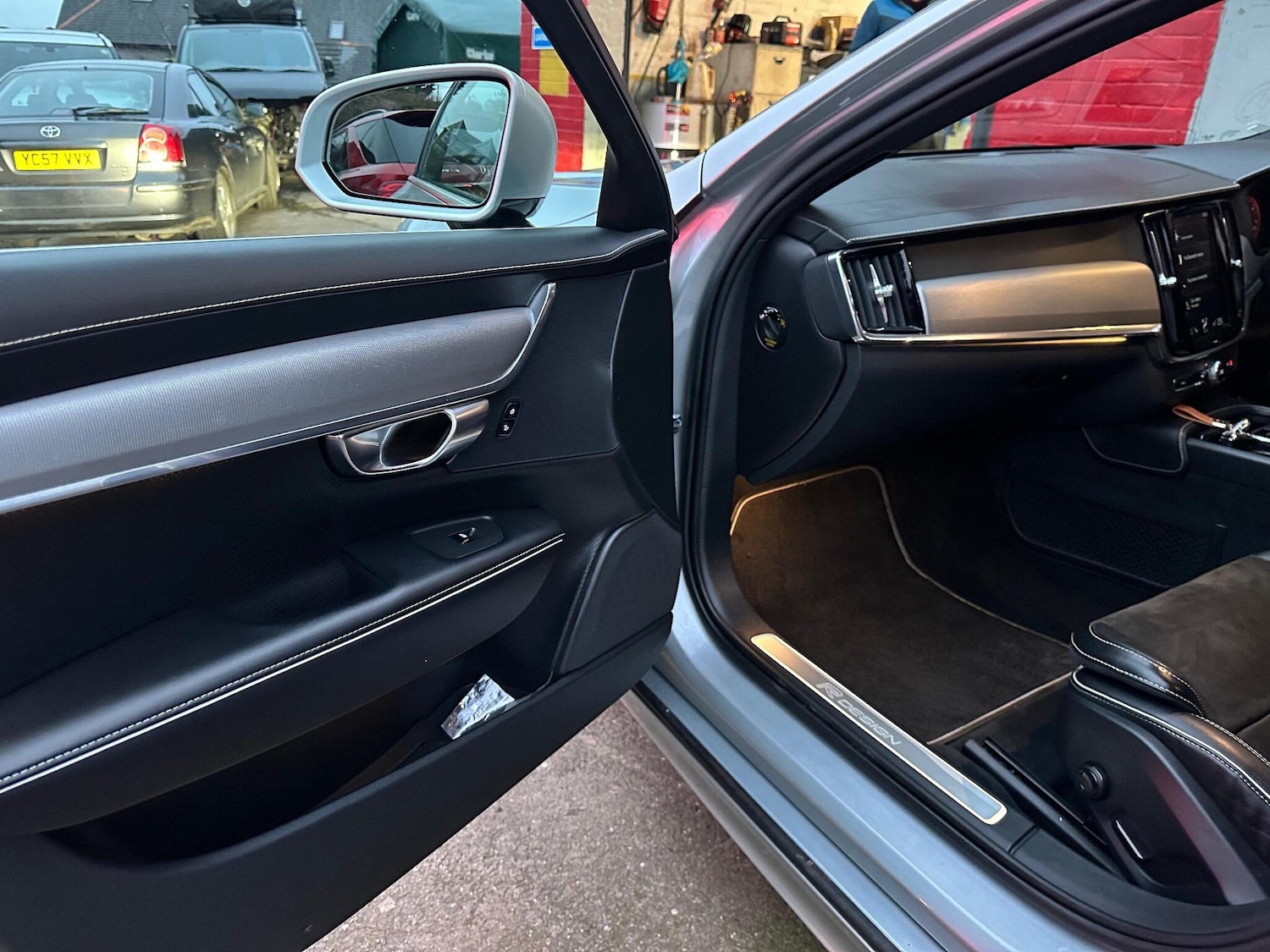 Used Volvo V90 2019 for sale - 77049679: Photo 27