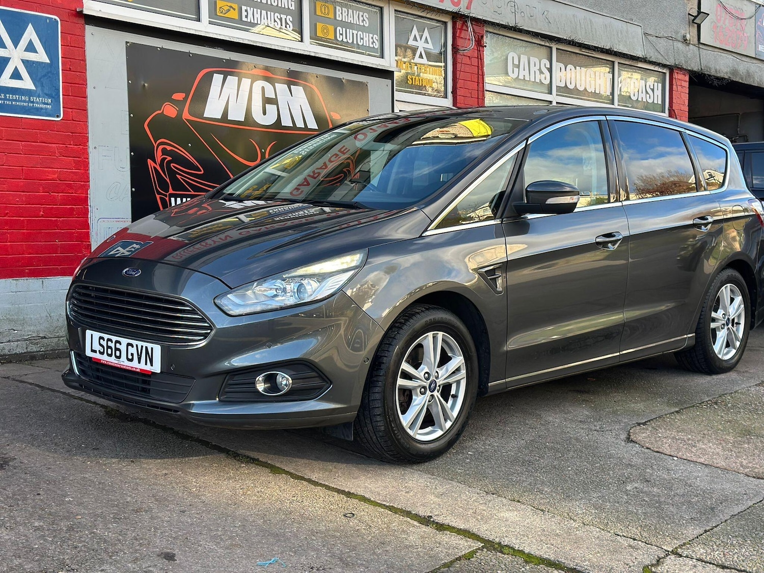 Used Ford S-Max 2016 for sale - 76824998: Photo 1