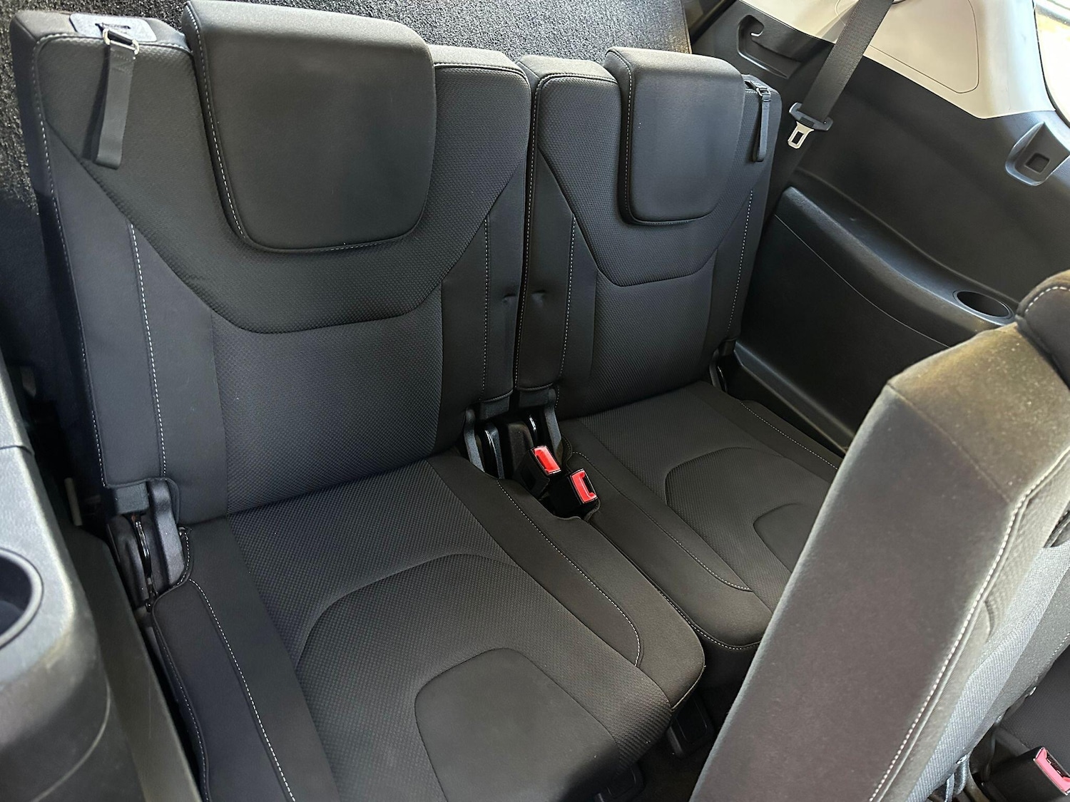 Used Ford S-Max 2016 for sale - 76824998: Photo 11