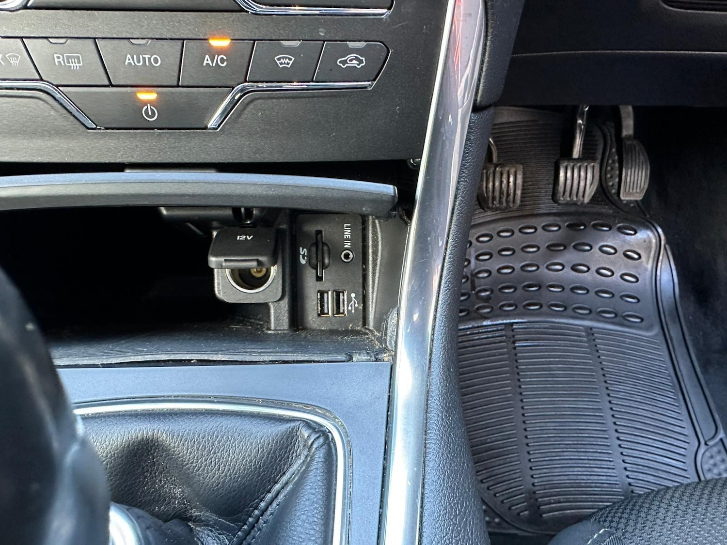 Used Ford S-Max 2016 for sale - 76824998: Photo 9