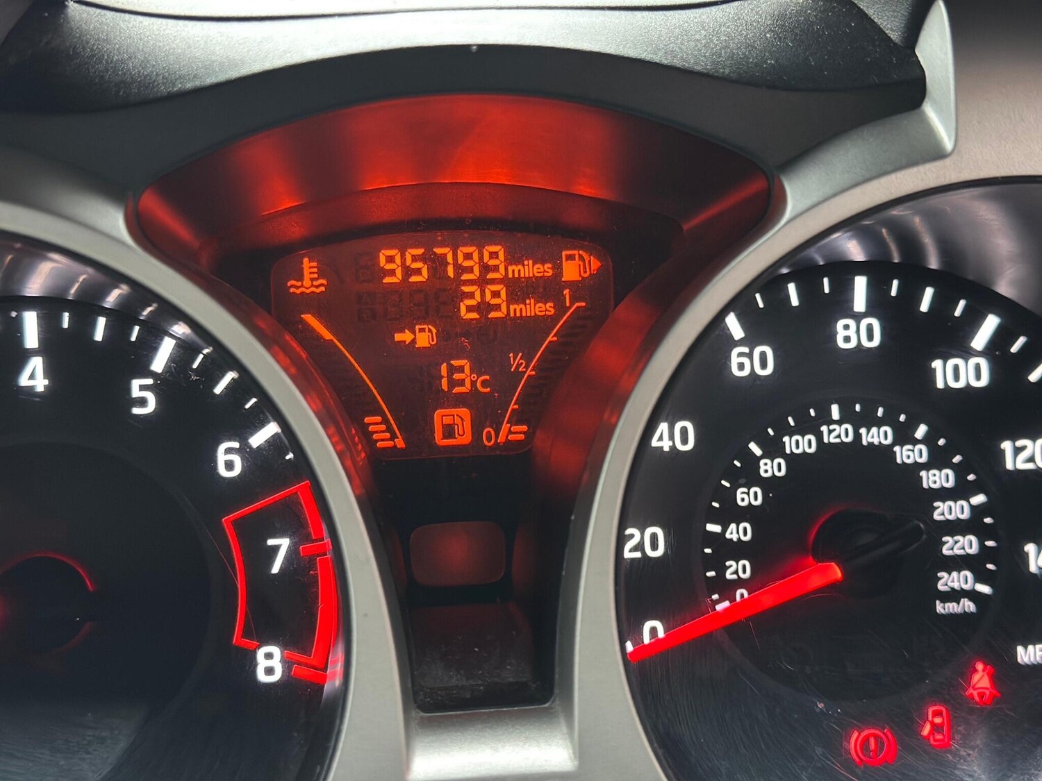 Used Nissan Juke 2016 for sale - 77469292: Photo 6