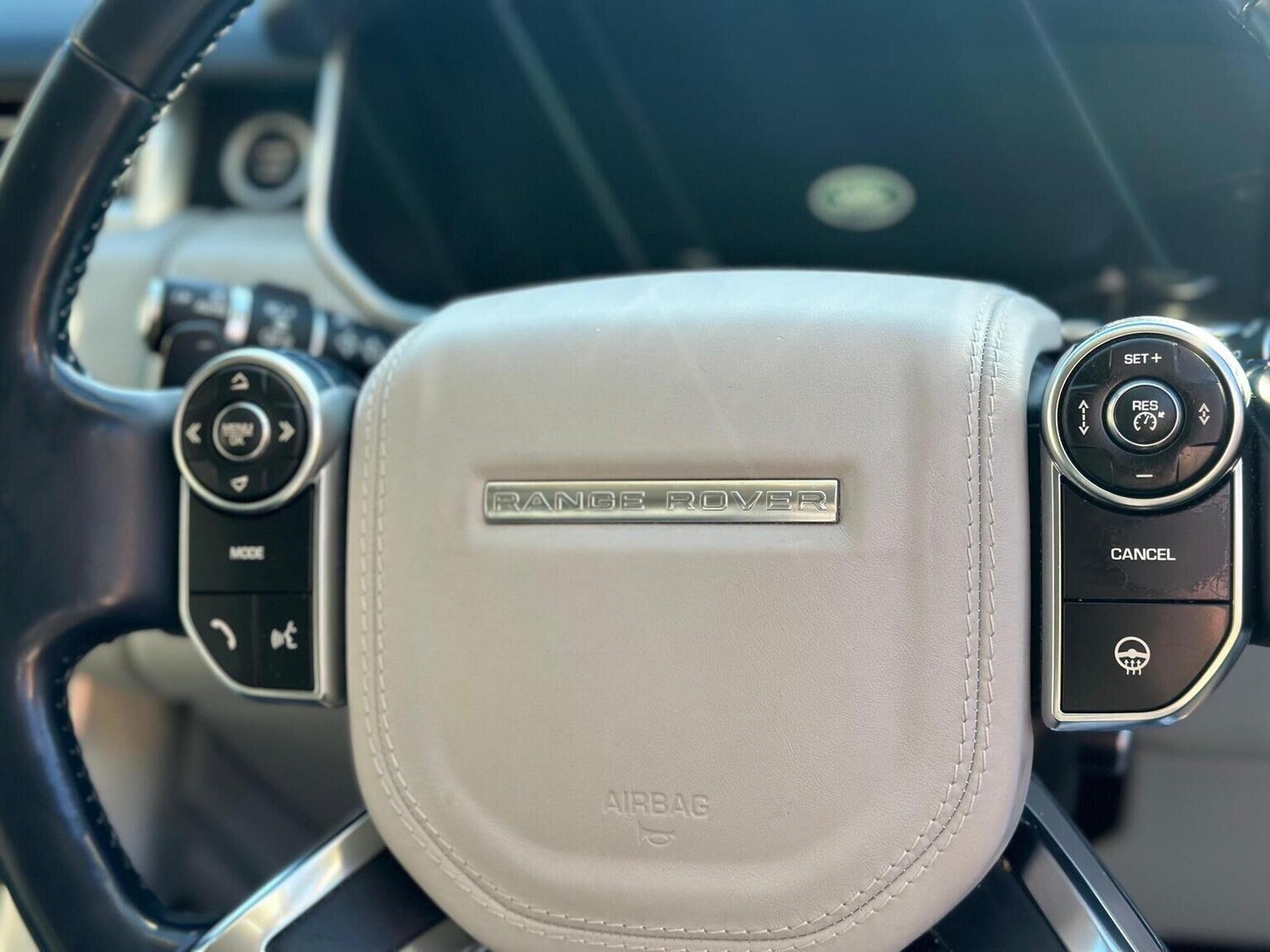 Used Land Rover Range Rover 2015 for sale - 77839175: Photo 21