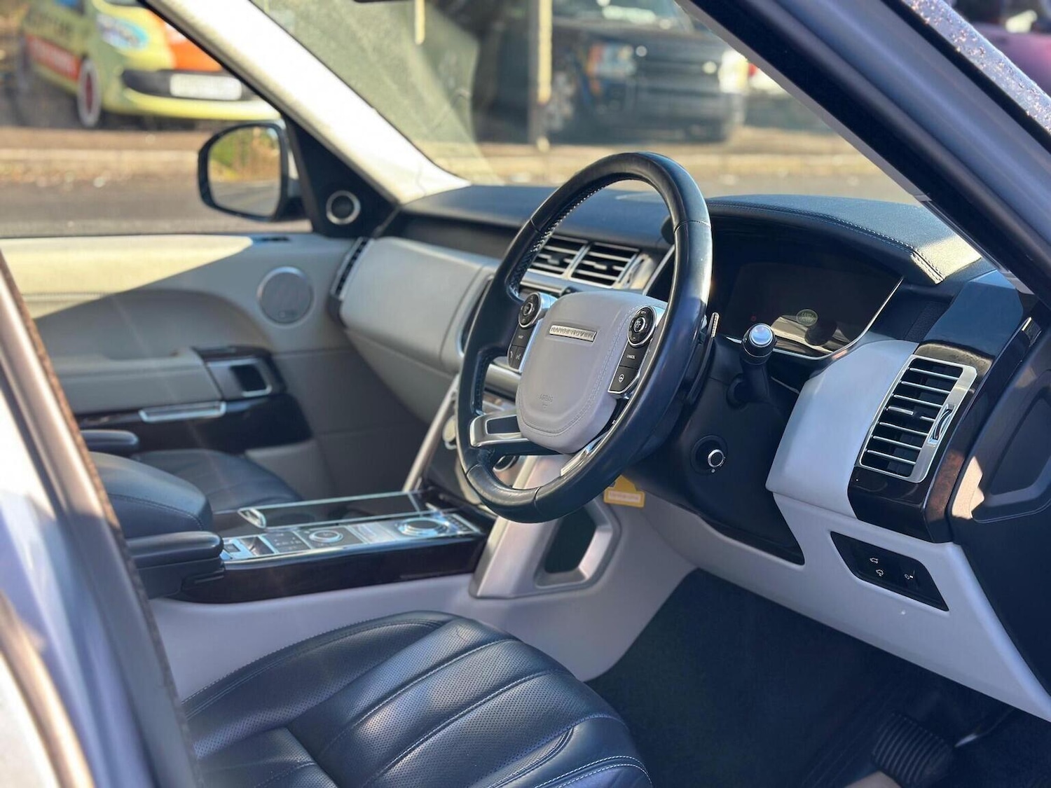 Used Land Rover Range Rover 2015 for sale - 77839175: Photo 5