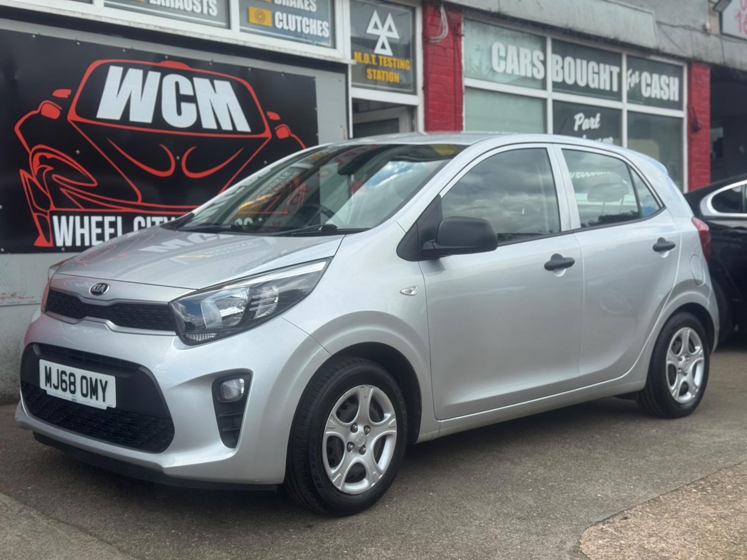 Used Kia Picanto 2018 for sale - 76912693: Photo 1