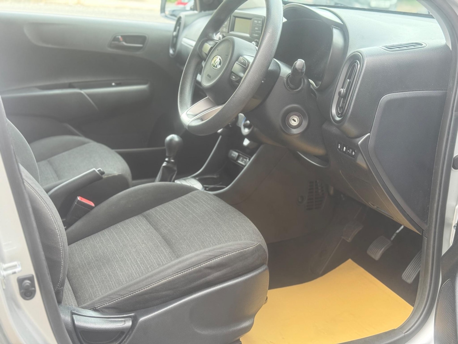 Used Kia Picanto 2018 for sale - 76912693: Photo 17