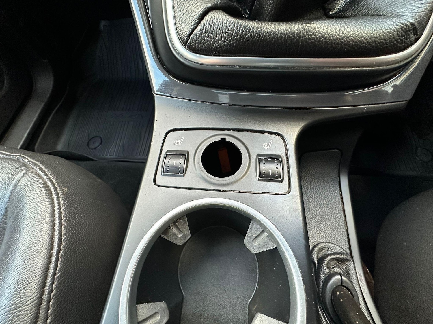 Used Ford Kuga 2015 for sale - 76824265: Photo 24