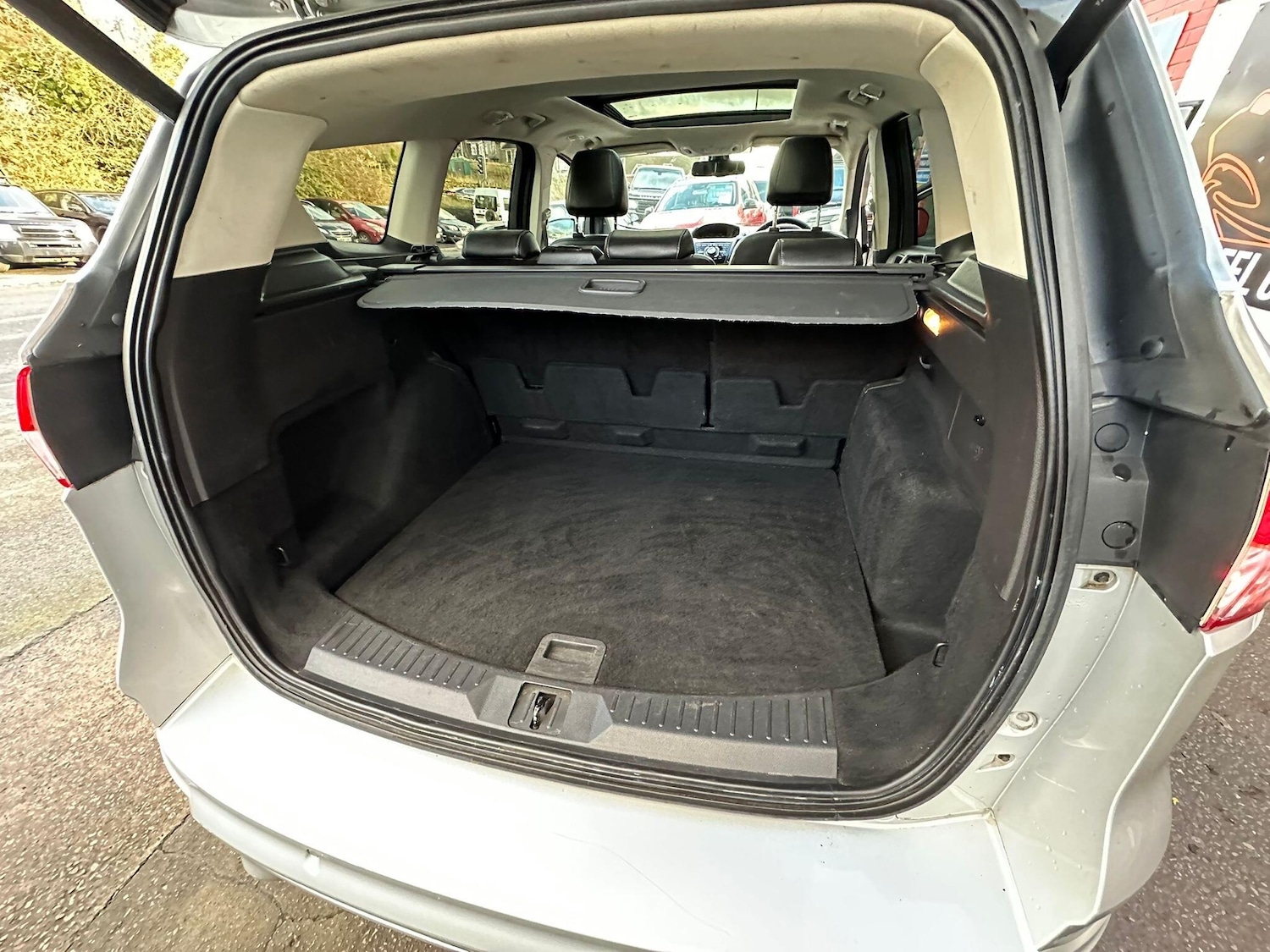 Used Ford Kuga 2015 for sale - 76824265: Photo 31