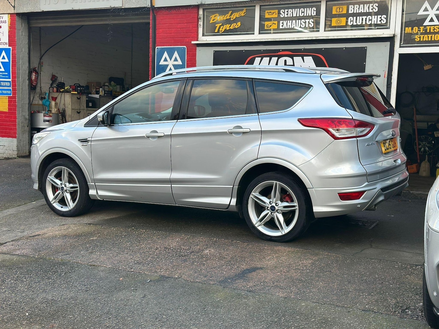 Used Ford Kuga 2015 for sale - 76824265: Photo 7