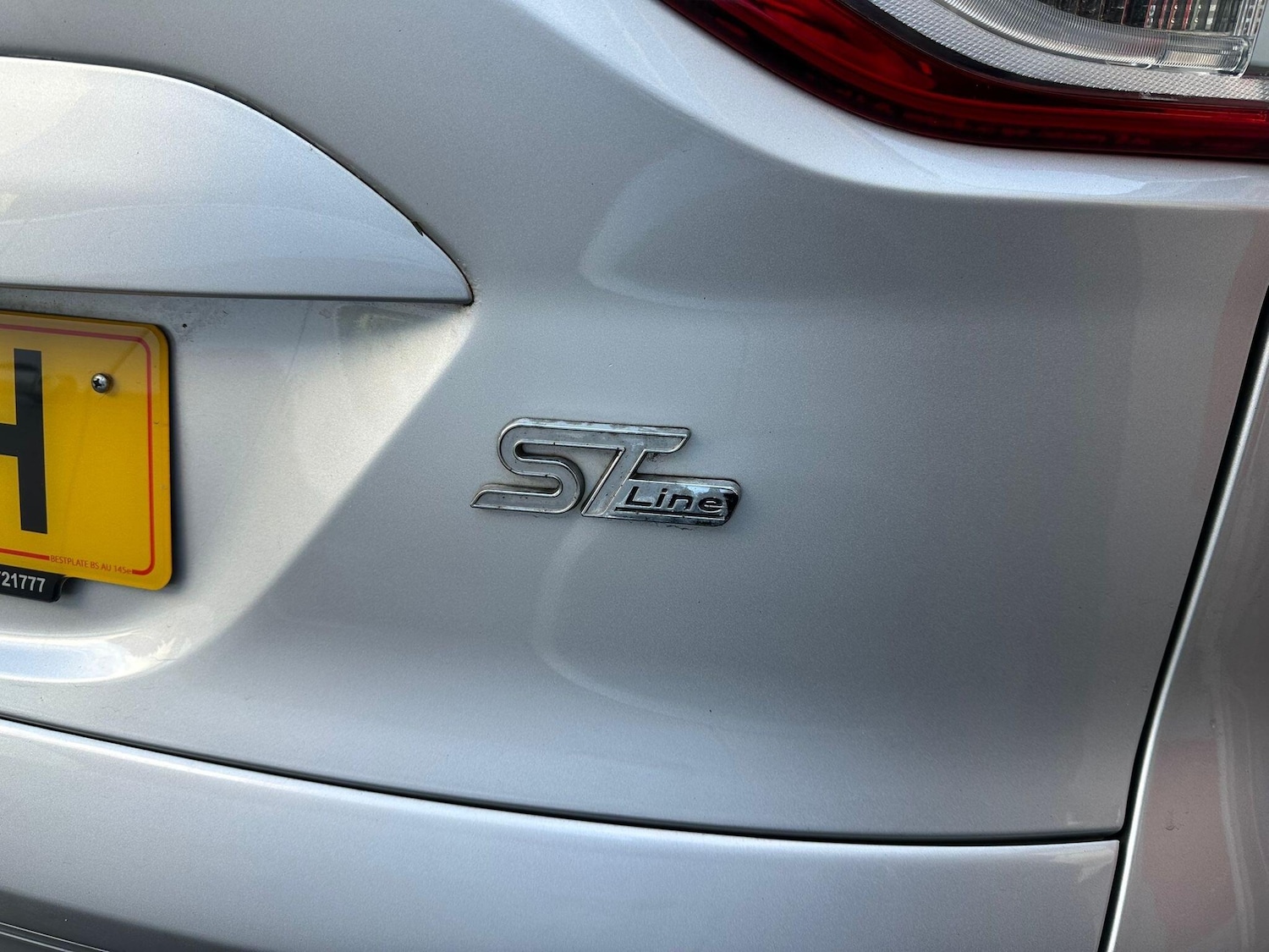 Used Ford Kuga 2015 for sale - 76824265: Photo 8