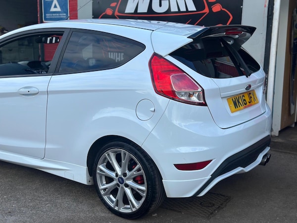 Used Ford Fiesta 2016 for sale - 76071909: Photo 22