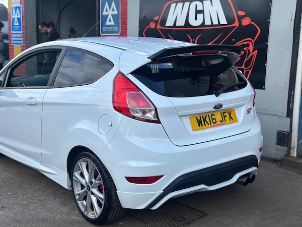 Used Ford Fiesta 2016 for sale - 76071909: Photo 23