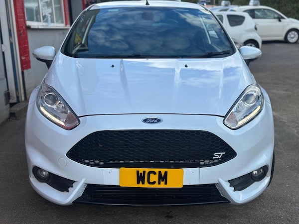 Used Ford Fiesta 2016 for sale - 76071909: Photo 6