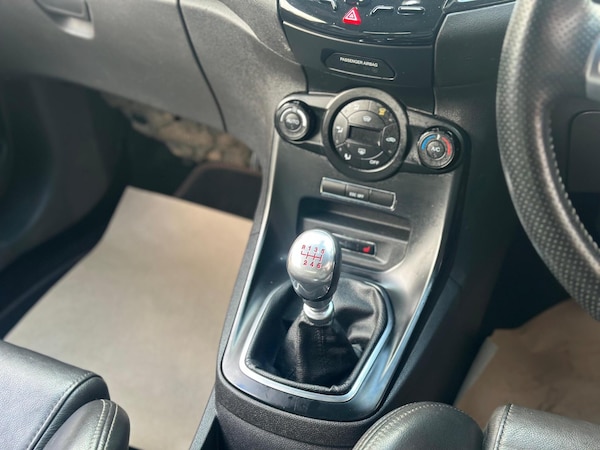 Used Ford Fiesta 2016 for sale - 76071909: Photo 8