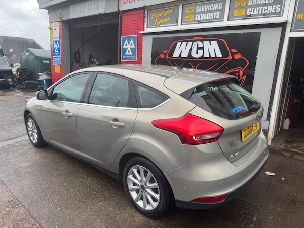 Used Ford Focus 2016 for sale - 75225780: Photo 6