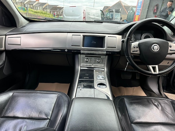 Used Jaguar XF 2011 for sale - 74935293: Photo 12