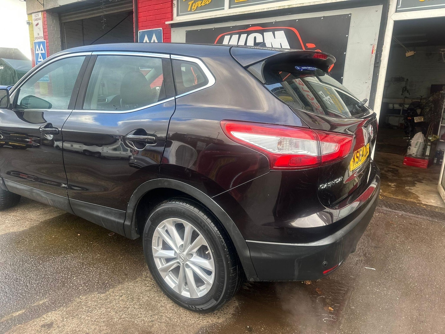 Used Nissan Qashqai 2015 for sale - 77163113: Photo 11