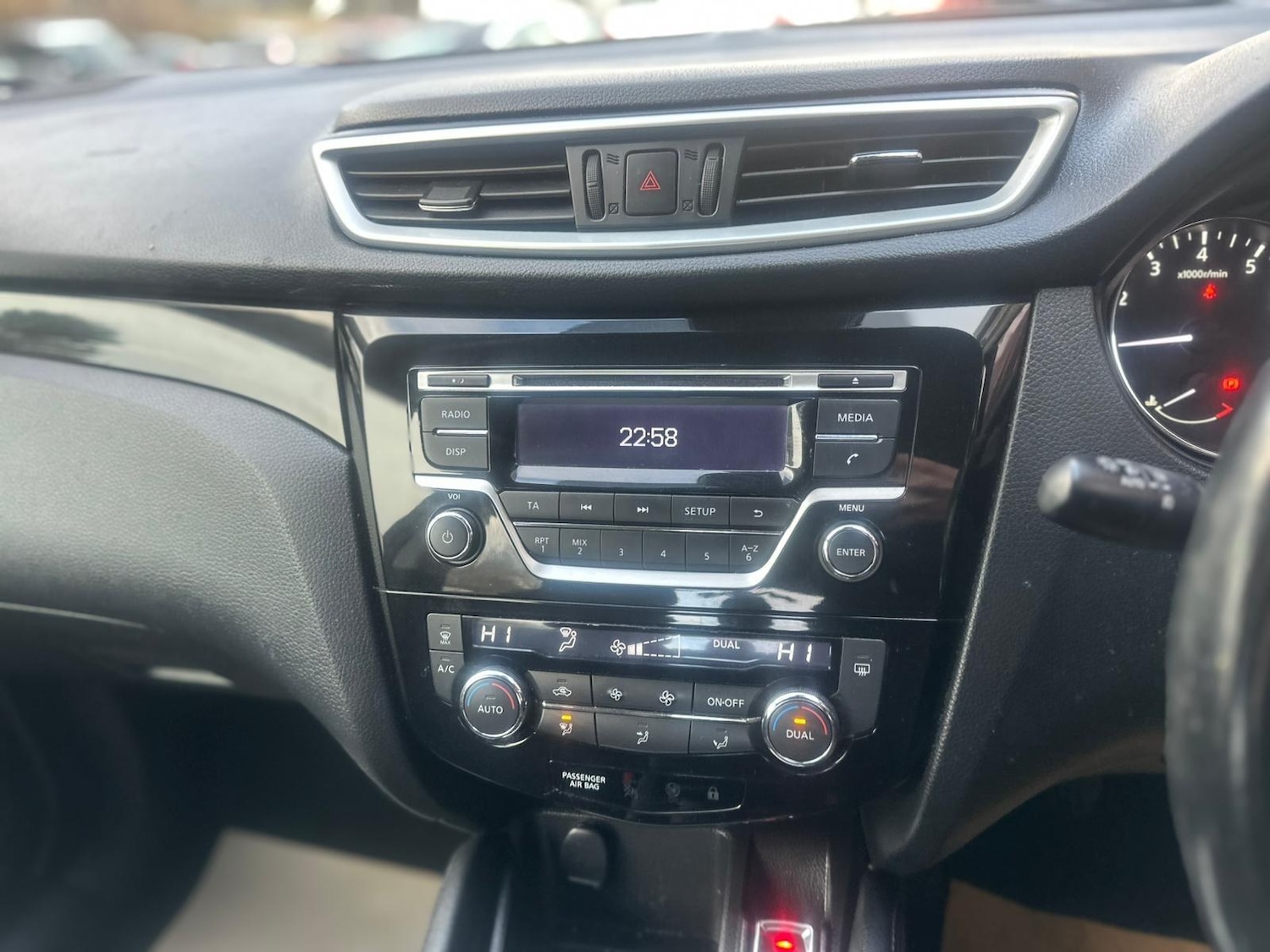 Used Nissan Qashqai 2015 for sale - 77163113: Photo 23