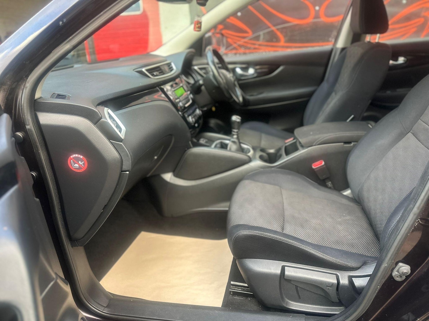 Used Nissan Qashqai 2015 for sale - 77163113: Photo 25