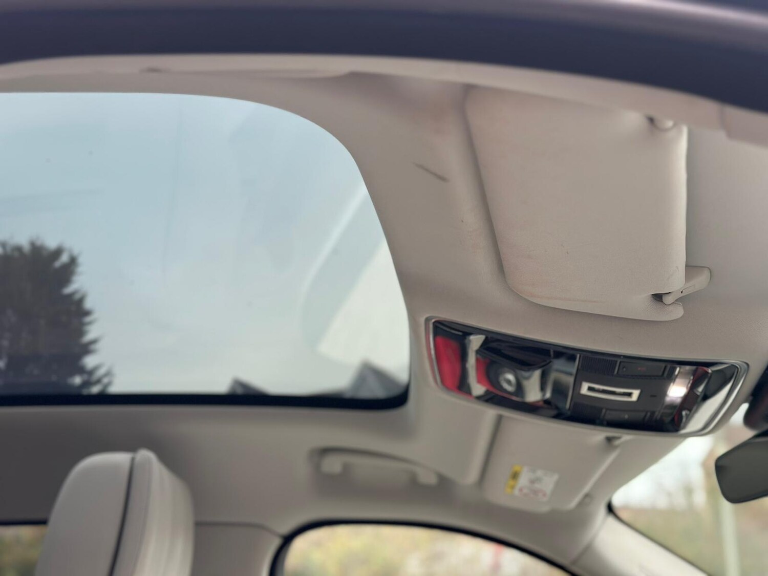 Used Land Rover Range Rover Velar 2018 for sale - 76284263: Photo 17