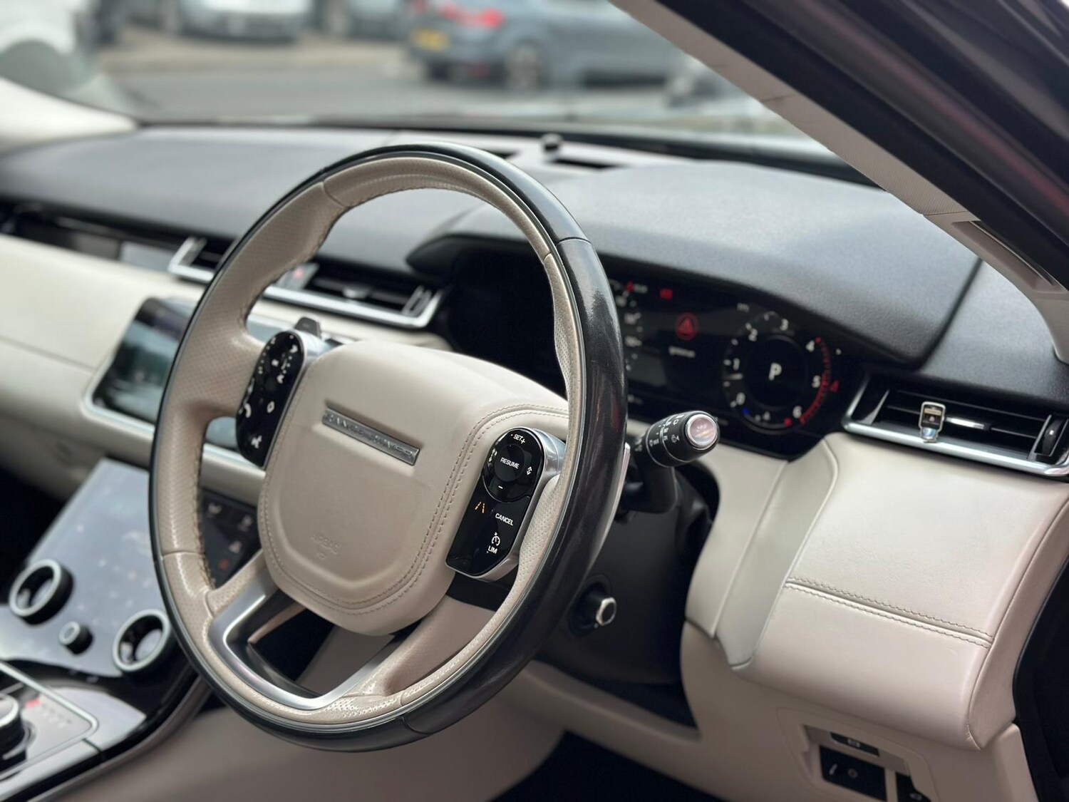 Used Land Rover Range Rover Velar 2018 for sale - 76284263: Photo 19