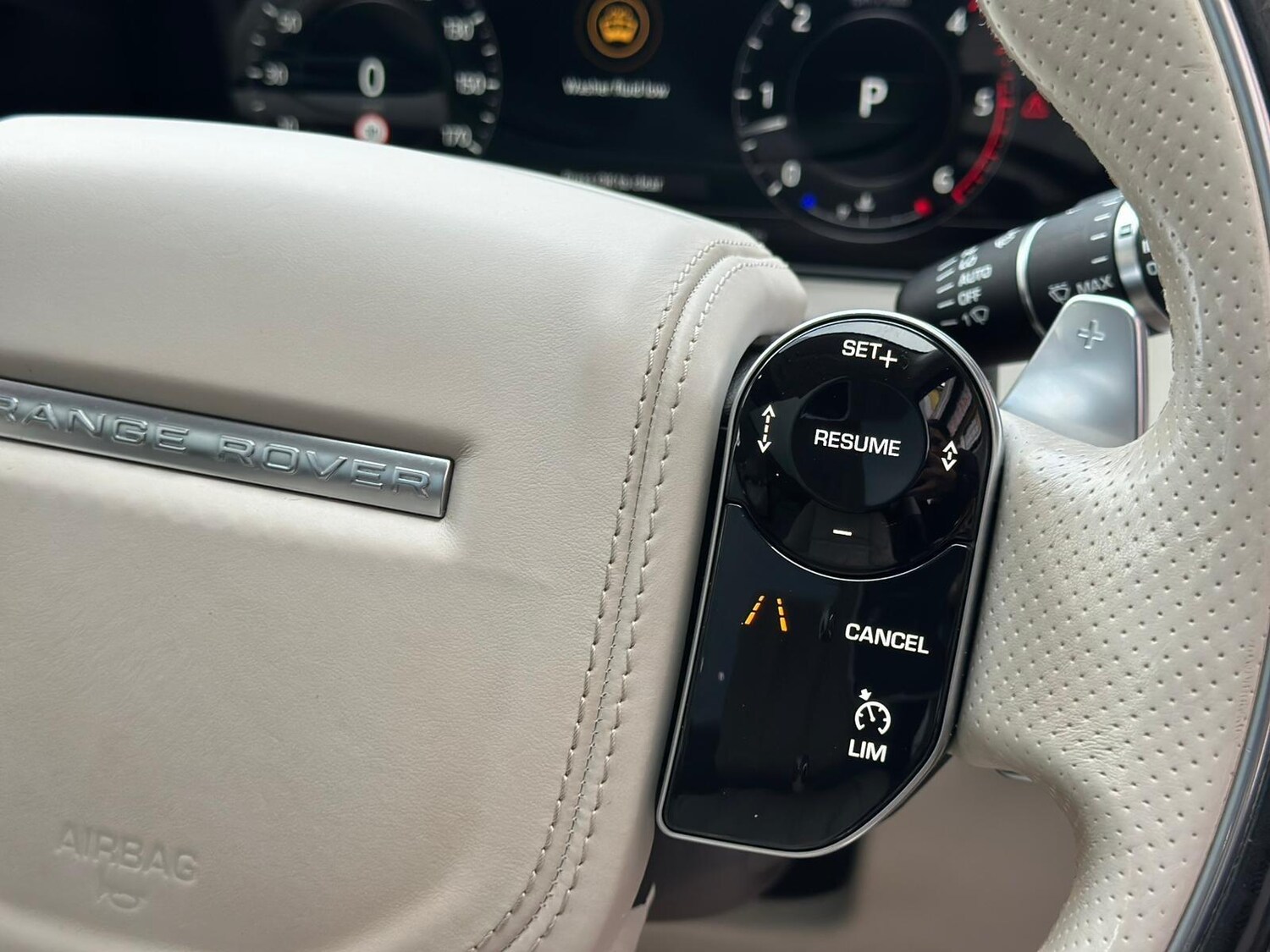 Used Land Rover Range Rover Velar 2018 for sale - 76284263: Photo 33