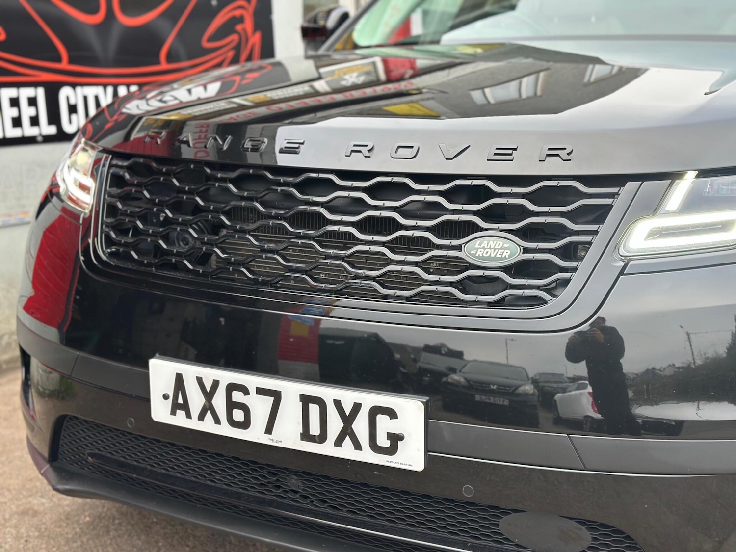 Used Land Rover Range Rover Velar 2018 for sale - 76284263: Photo 9