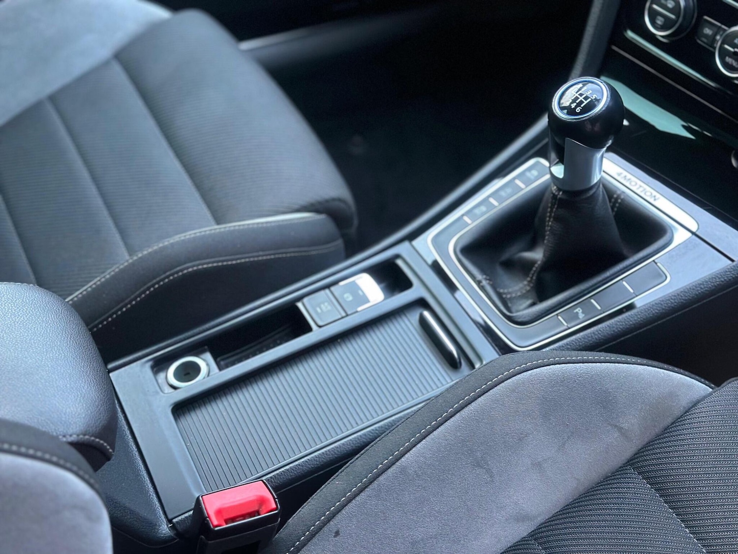 Used Volkswagen Golf 2015 for sale - 76456879: Photo 9