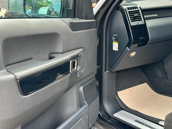 Used Land Rover Range Rover 2012 for sale - 76001168: Photo 16