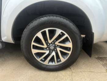 Used Nissan Navara 2017 for sale - 75050564: Photo