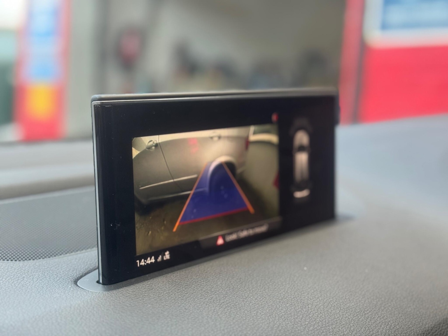 Used Audi Q7 2018 for sale - 76913829: Photo 46