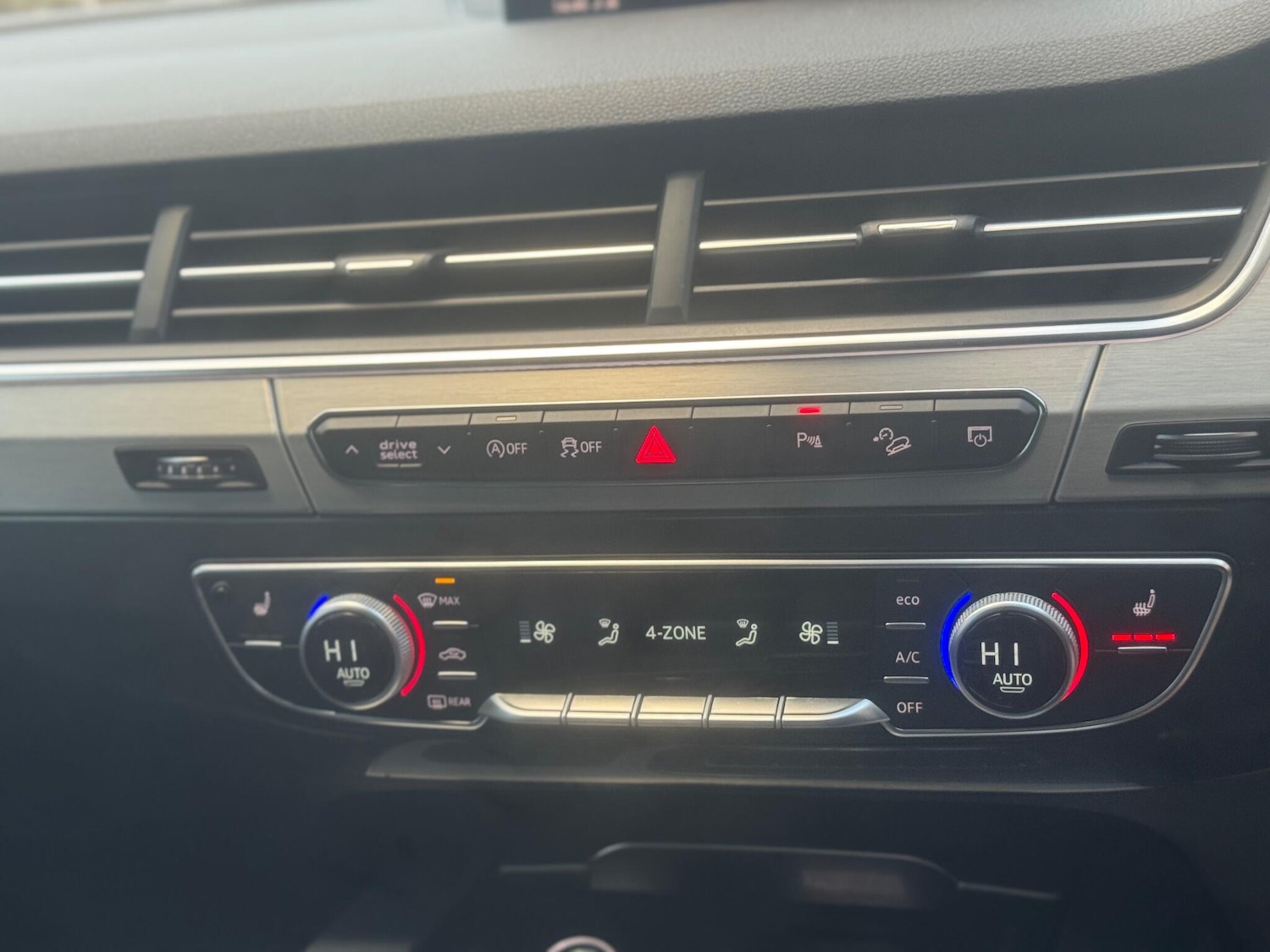 Used Audi Q7 2018 for sale - 76913829: Photo 55